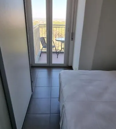 International Seaview Apartments Lignano Sabbiadoro Exterior photo