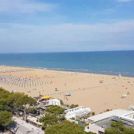 International Seaview Apartments Lignano Sabbiadoro Exterior photo