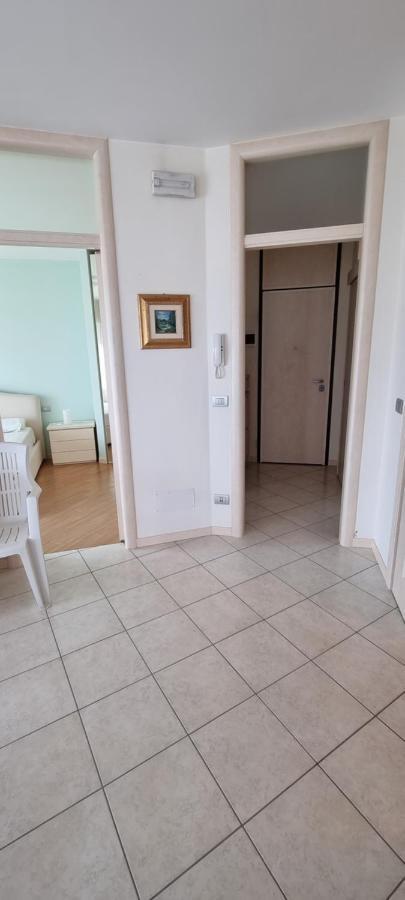 International Seaview Apartment *