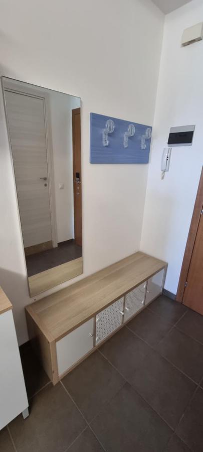 International Seaview Apartment